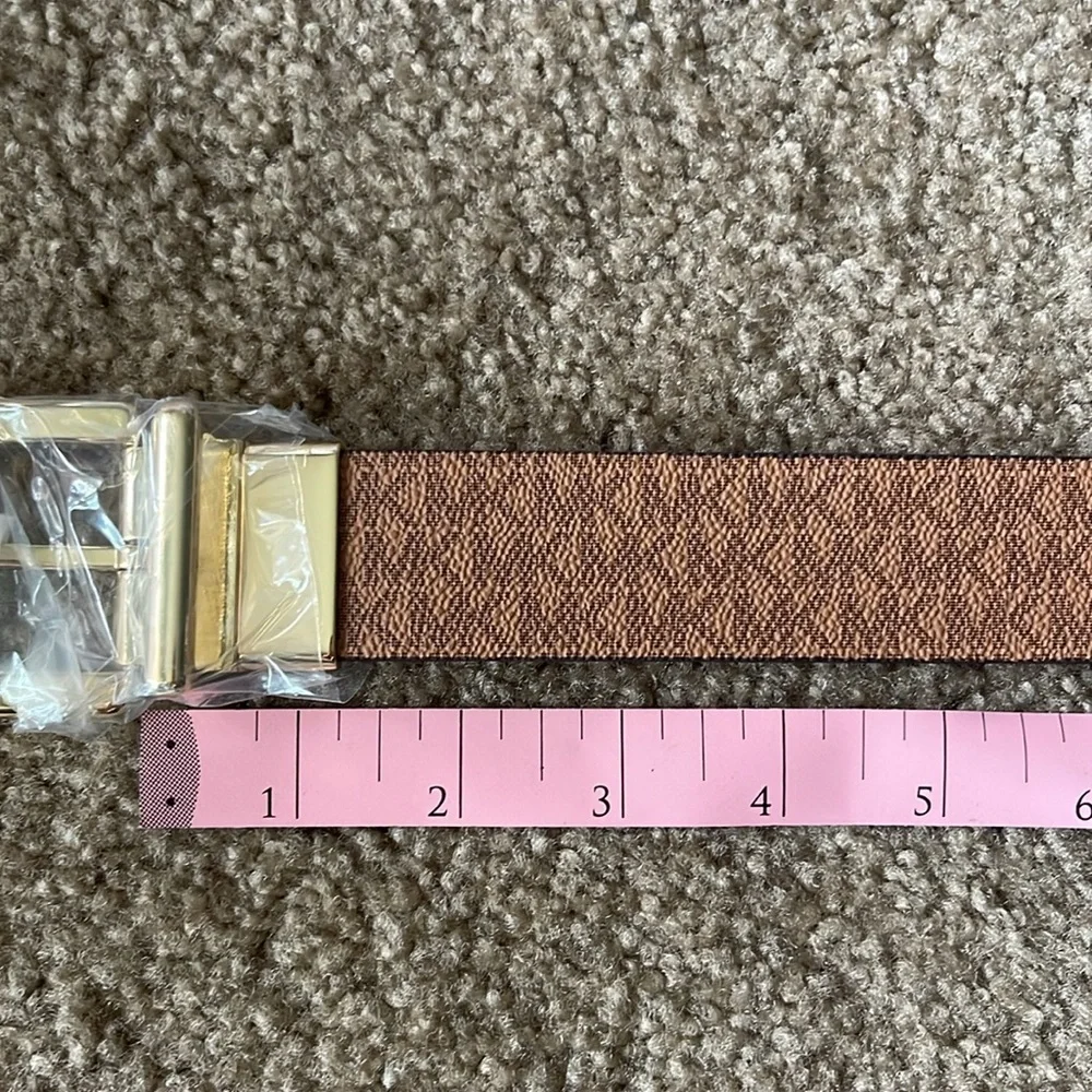 Michael Kors Reversible Women’s Belt Gold Buckle Signature MK Brown & Luggage.